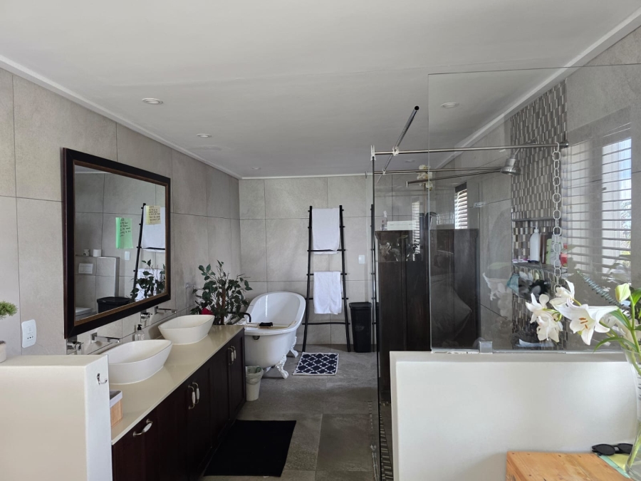 3 Bedroom Property for Sale in Zevenwacht Country Estate Western Cape